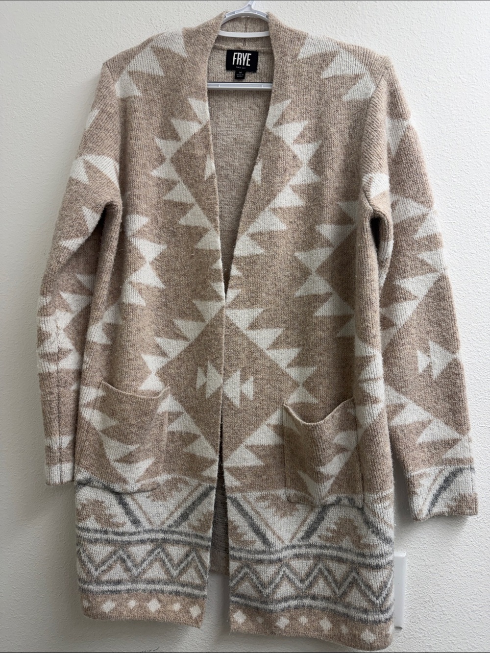 FRYE Taupe & Cream Geometric western Open-Front Cardigan size medium